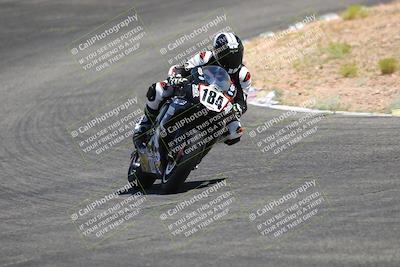 media/Jun-05-2022-WERA (Sun) [[64b01df28d]]/Race 13 senior superbike/